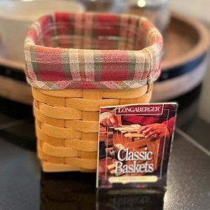 Longaberger small spoon basket